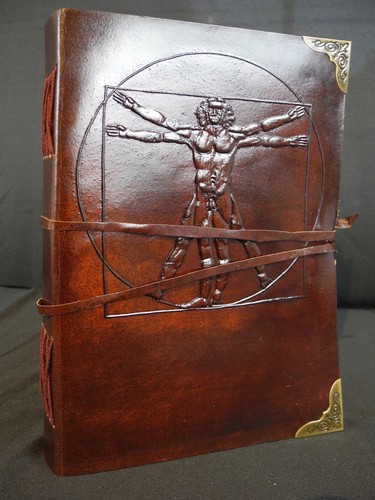 Leonardo vitruvian man a5 - leonardo's,