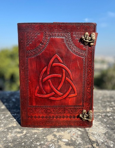 Extra large triquetra leather - triquetra,
